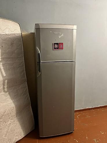 qizil pullarin satisi: Beko nofrost soyuducu satılır.hündürlük 1,80heç bir problemi yoxdur — 2