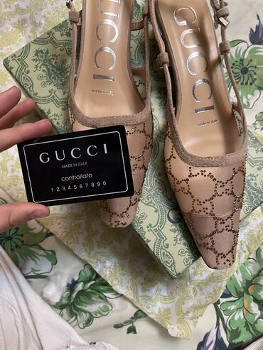 Туфли: Нежные туфельки 🤍Gucci
Новый качественный