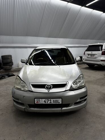 Toyota: Toyota Ipsum: 2001 г., 2.4 л, Автомат, Газ, Минивэн — 1