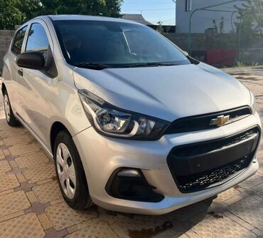 Chevrolet: Chevrolet Spark: 2017 г., 1 л, Автомат, Бензин, Хэтчбэк