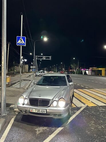 Mercedes-Benz: Mercedes-Benz E-Class: 2001 г., 3.2 л, Автомат, Бензин, Седан — 4