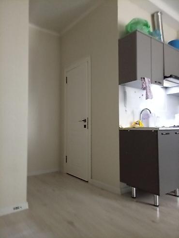 Бөлмөлөр: ПРОДАЕТСЯ Студия с отдельной кухонной зоной и санузлом. Планировка и — 5