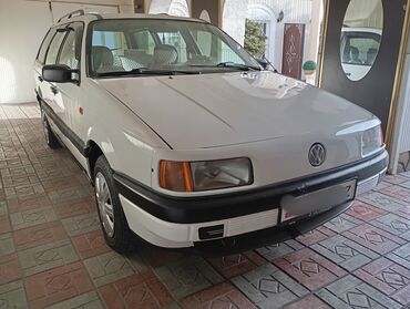 двигатель н: Volkswagen Passat: 1991 г., 1.8 л, Механика, Бензин, Универсал