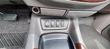 bi: Toyota Sequoia: 2005 г., 4.7 л, Автомат, Газ, Внедорожник — 10