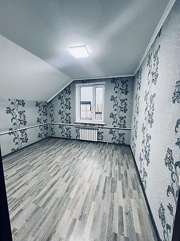 Продажа коттеджей и домов: Продаётся двухэтажный дом с мансардой и просторным двором. Основные — 17