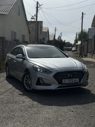 нундай соната: Hyundai Sonata: 2018 г., 2 л, Автомат, Газ, Седан