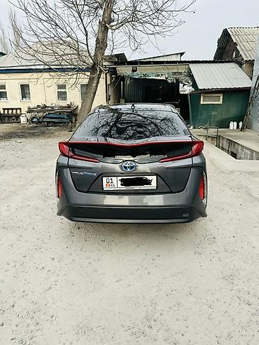 Toyota: Toyota Prius: 2017 г., 1.8 л, Автомат, Гибрид, Хэтчбэк — 3