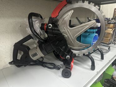 Плоскогубцы: Макита 2 батрейка 1 зарятник доставка по городу доставка по всему at lalafo.kg — 20 Плоскогубцы: Макита 2 батрейка 1 зарятник доставка по городу доставка по всему — 20