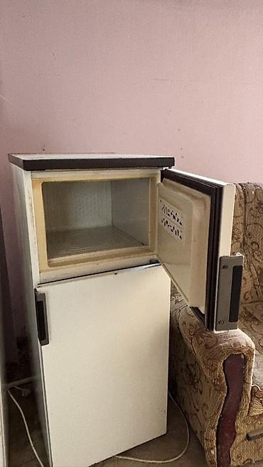 modem satılır: İki qapılı soyuducu (yuxarıda dondurucu) İşləmir ehtiyyat hissəsi — 2