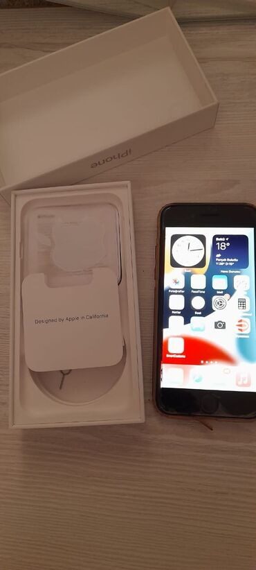 Apple iPhone: IPhone SE 2022, 64 ГБ, Белый, Гарантия, Отпечаток пальца, Face ID