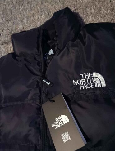 zara zimska kozna jakna: The North Face, M (EU 38)