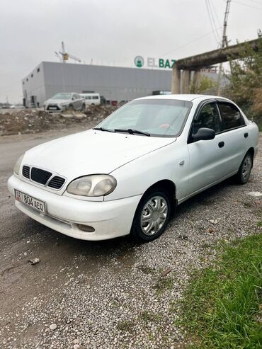 автомобиль дэу ланос: Daewoo Lanos: 1998 г., 1.5 л, Автомат, Бензин, Седан