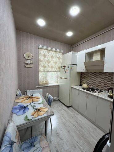 Köhnə tikili: Bakı, 3 otaqlı, Köhnə tikili, m. Nəriman Nərimanov, 80 kv. m — 8