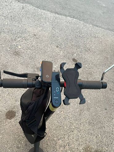 Elektrikli samokatlar: Xiaomi pro 2 Ustunde aksesuarlar verilir pakriskalar yenidi.,2 adapter — 5