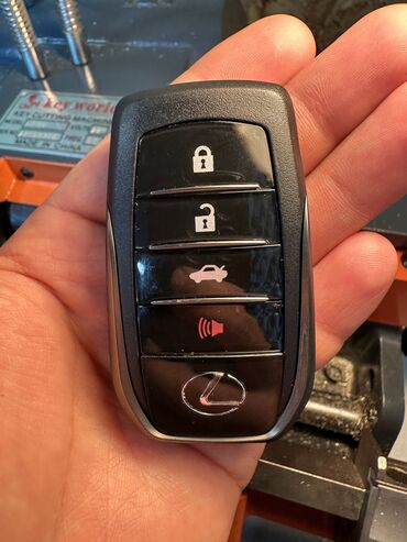 порше: Ключ Toyota Новый, Аналог, ОАЭ