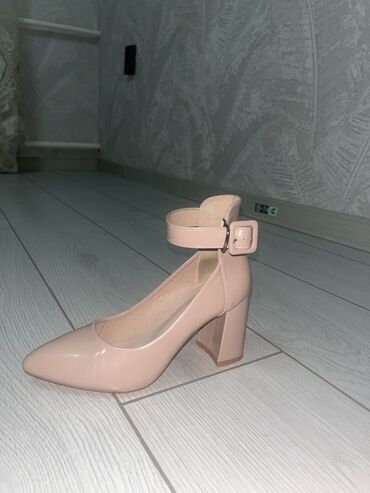 обувь ортопед: Лодочки женские, цвет нюд/пудровый, лаковая поверхность. - Форма