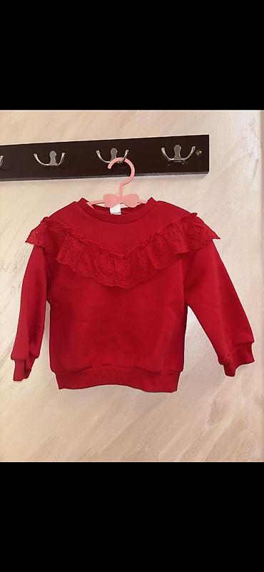 diskver majica: Paket garderobe za devojčicu, pažljivo uklopljen u nežnim i elegantnim — 2