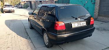 transporter multivan: Volkswagen Golf: 1995 г., 1.6 л, Механика, Бензин, Хэтчбэк — 4