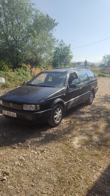меняю дом на авто: Volkswagen Passat Variant: 1990 г., 1.8 л, Механика, Бензин, Van