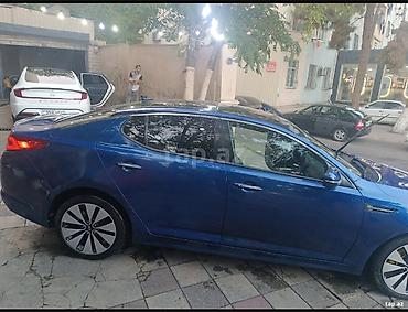 kia bongo: Kia Optima: 2 l | 2011 il Sedan — 5