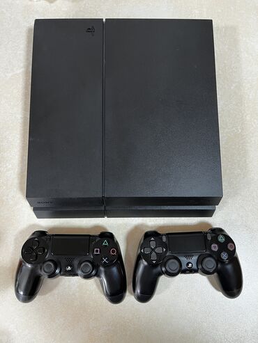 playstation 4 500gb 2 controller: Playstation 4 ideal veziyyetde herbirseyi fulldur 500gb yaddas ile