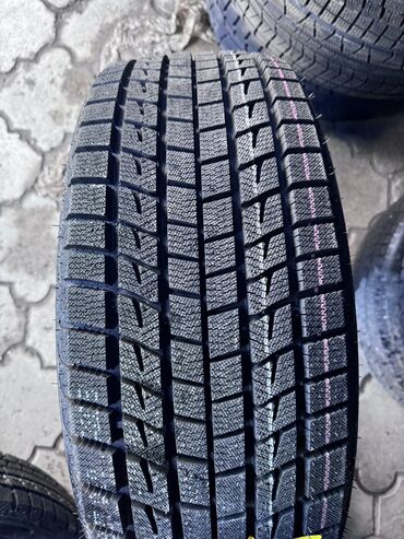 антипрокольные шины: Резина 
245/60/18 
Зима липучка 
Год 2025