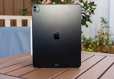 Планшеты: Планшет, Apple, память 256 ГБ, 12" - 13", Wi-Fi, Новый, Классический цвет - Черный — 3