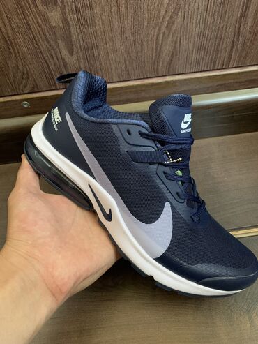 польский купальник большого размера: Эркектердин кроссовкасы, 42, Nike, Жаңы, түсү - Көк