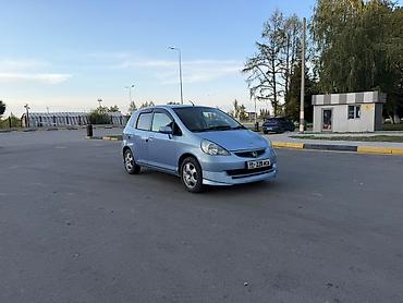 225 65 15: Honda Fit: 2002 г., 1.3 л, Вариатор, Бензин, Хэтчбэк — 9