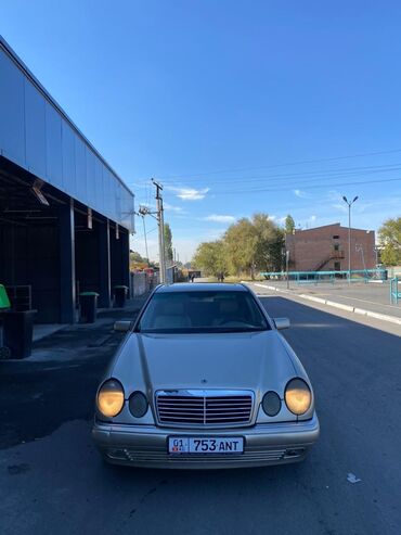 Mercedes-Benz: Mercedes-Benz E-Class: 1998 г., 3.2 л, Автомат, Бензин, Седан