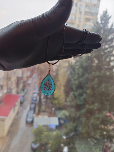 Kulonlar: Epoksi qatqı ilə hazırlanmış əl işi kulonlar - Çiçək kolleksiyası — 19