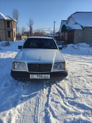 мерс витто: Mercedes-Benz W124: 1995 г., 2 л, Механика, Бензин, Седан