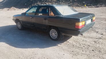 запчаст на ауди 100: Audi 100: 1987 г., 1.8 л, Механика, Бензин, Седан