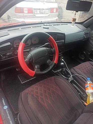 Volkswagen: Volkswagen Passat Variant: 1995 г., Бензин, Универсал — 10