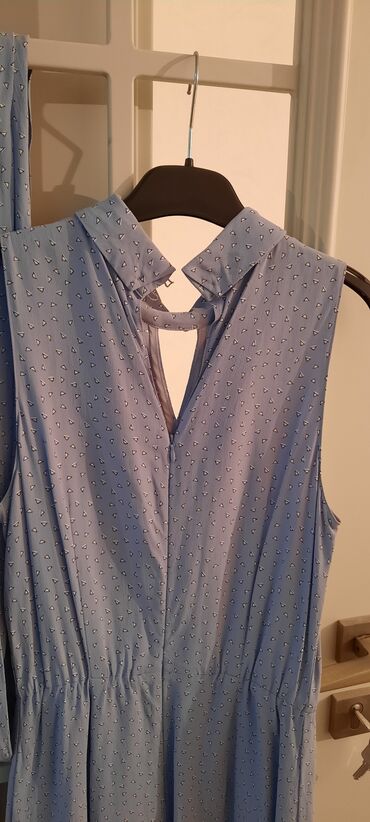 Ziyafət donları: Hamsı brend mallardı.Baha alınıb.hərəsi 1-2dəfə geyinilib — 10