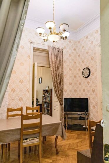 Köhnə tikili: Bakı, 3 otaqlı, Köhnə tikili, m. İçərişəhər, 80 kv. m — 6