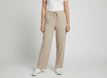 sandaly ccc na koturnie: Sinsay, Material trousers for women, size S