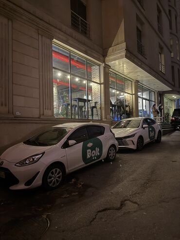 Nəqliyyat vasitəsinin icarəsi: Aylıq, Toyota — 10