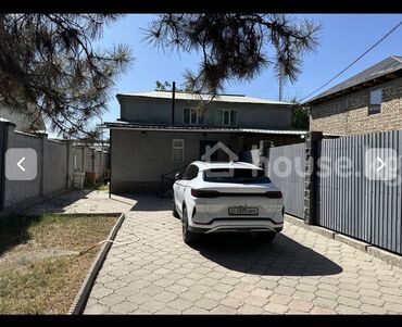 Продажа домов: Полдома, 140 м², 5 комнат, Собственник — 14