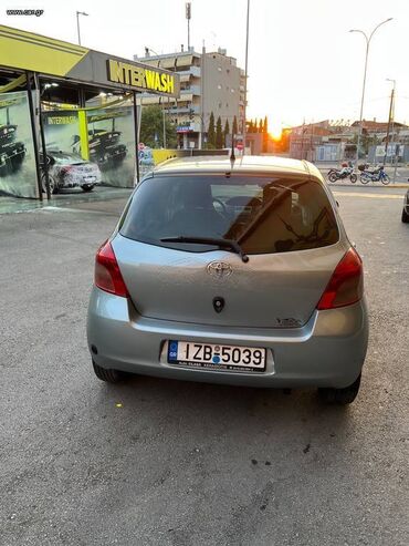 Toyota: Toyota Yaris: 1.3 l. | 2006 έ. Χάτσμπακ — 3