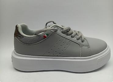 camper sandale: Prelepe lagane patike za svaki dan. Moja preporuka.Broj 38,materijal — 1