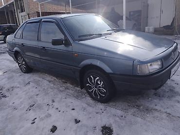Volkswagen: Volkswagen Passat: 1990 г., 1.8 л, Седан — 5