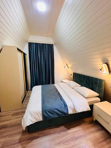 Bağ evlərinin kirayəsi: A-Frame dizaynlı müstəqil dağ evi – şəxsi həyət və hovuzla - Üstü tam — 4