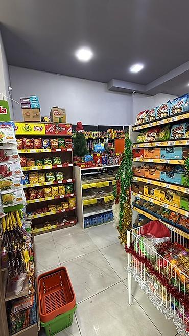 Soyuducu vitrinləri: Mini-market üçün avadanlıq və dolu mal assortimenti Təsvir: - Süd və — 5