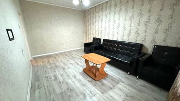 Продажа квартир: 1 комната, 36 м², 105 серия, 4 этаж, Косметический ремонт — 6