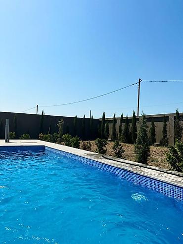дом с бассейном: 5 комнат, 250 м², Свежий ремонт — 1
