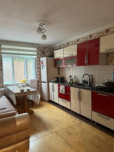 xacmazda tecili satilan evler: 5 otaqlı, 161 kv. m, Orta təmir — 6