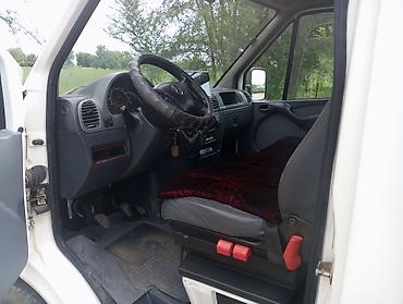 sprinter 2 2: Грузовой бортовой автомобиль Mercedes-Benz Sprinter (кабина 2 места) — 1