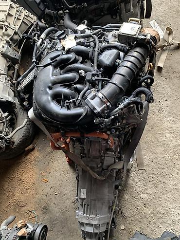 Двигатель в сборе Toyota Hybrid с трансмиссией (вариатор e-CVT)