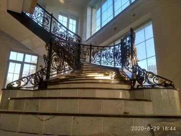 Деревянные лестницы: «Дамаск» Мы делаем: Лестницы Скамейки Перила Решетки Ворота Беседка — 9